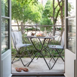 Campingtisch Lafuma Balcony II, Titane -Camping Rabatt Geschäft grauer tisch quadratisch terrasse lafuma balcony 2 colorblock titane klappbarer campingtisch 1000 8 24928