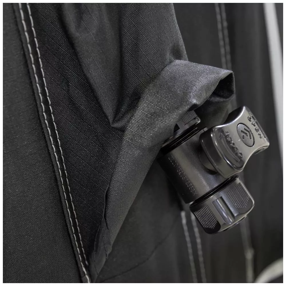 Aufblasbares Wohnmobilvorzelt Dometic Rally Air Tour 390 DA 15 Aufblasbares Wohnmobilvorzelt Dometic Rally Air Tour 390 DA – Bild 15