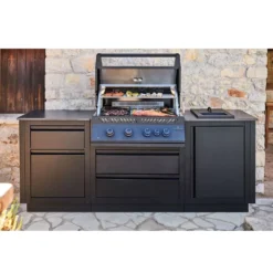Outdoorküche Napoleon OASIS Compact 105 Mit BIG32-1 Und Einbau Sizzle Zone, Mattschwarz -Camping Rabatt Geschäft napoleon oasis compact 105 outdoor kitchen big32 safety glow drehregler muelleimerschrank wave edelstahlroste 1000 6 28162